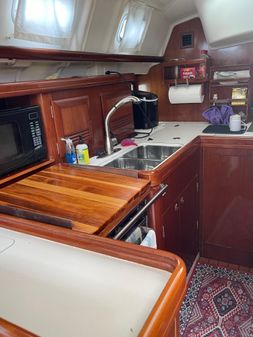 Beneteau 423 image