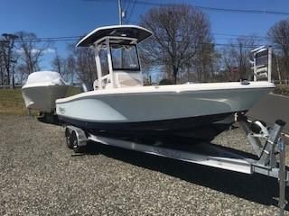 Robalo 246 Cayman - main image