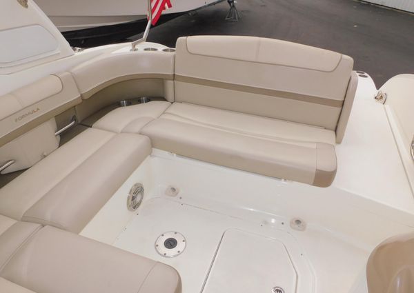 Formula Bowrider 290 image