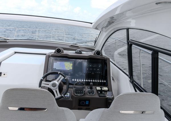 Azimut Atlantis 45 image