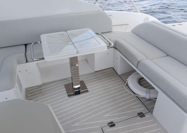 Azimut Atlantis 45 image