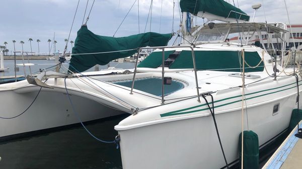 Manta 42 