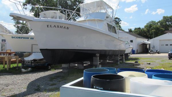 Hatteras 41 Convertible