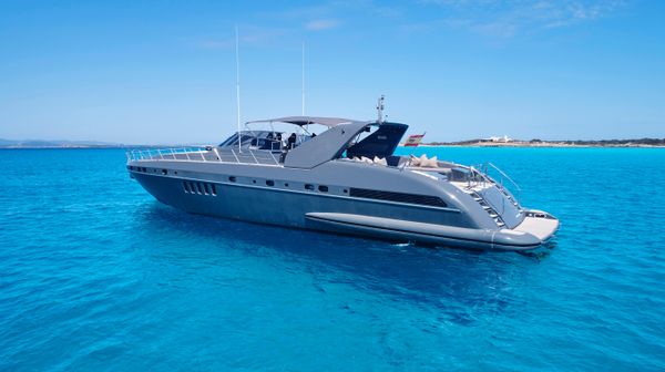 Mangusta 80 Open image