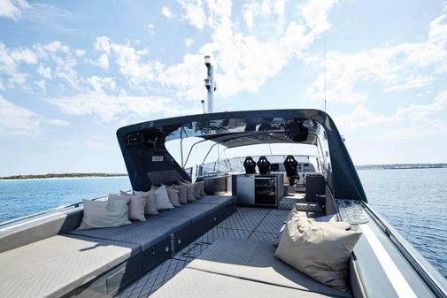 Mangusta 80 Open image