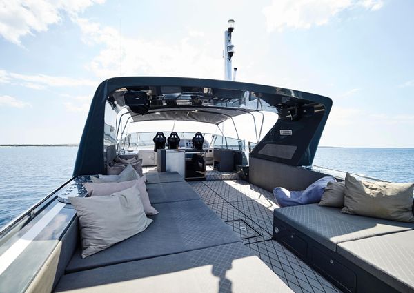 Mangusta 80 Open image