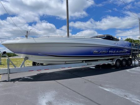 Black Thunder 43EC Raised Deck image