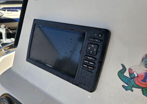 Century 2200-CENTER-CONSOLE image