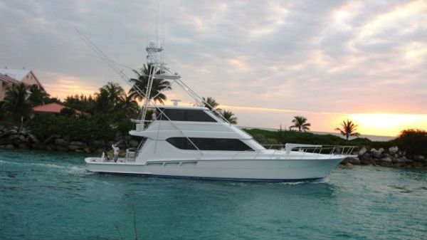 Hatteras Convertible