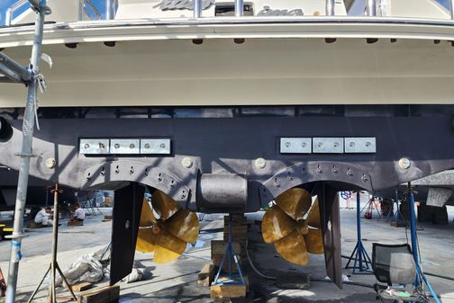 Ocean Alexander 85 E image
