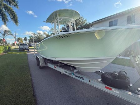 Sportsman Heritage 231 Center Console image