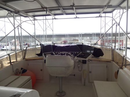 Hi-star AFT-CABIN-SUNDECK-MOTOR-YACHT image