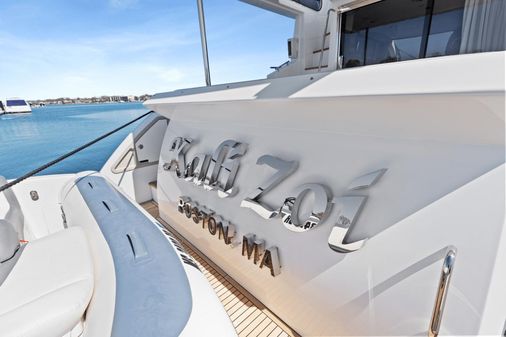 Azimut 50 fly image