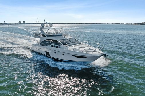 Azimut 50 fly image