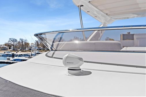 Azimut 50 fly image