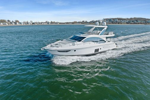 Azimut 50 fly image