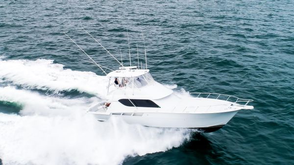 Hatteras 55 Convertible 