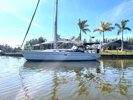 Catalina 36 Mk II image