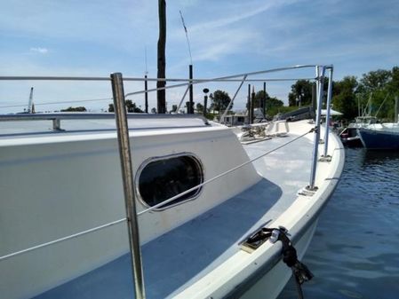 Mainship 34 Sedan image