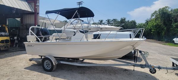 Boston Whaler 170 Montauk image