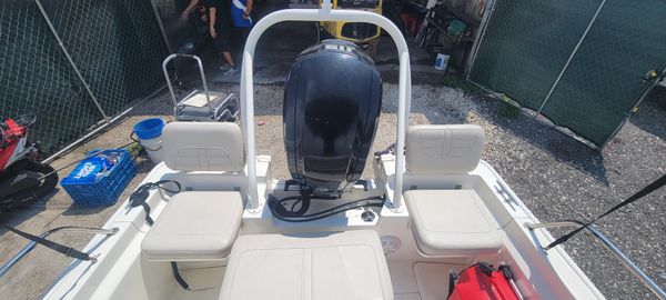 Boston Whaler 170 Montauk image