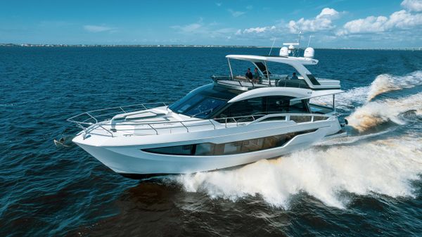 Galeon 640 Fly