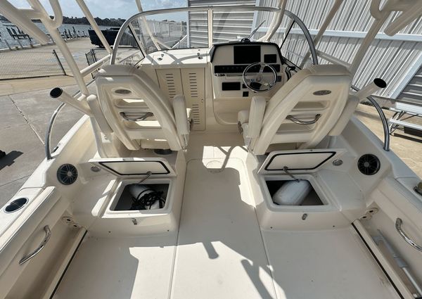 Grady-White Adventure 218 image