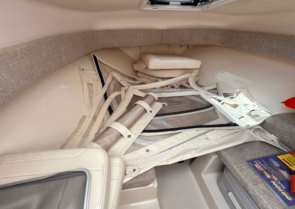 Grady-White Adventure 218 image