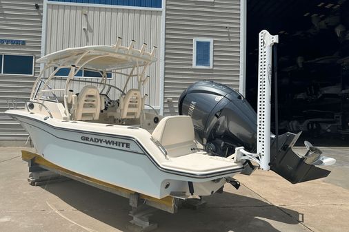 Grady-White Adventure 218 image