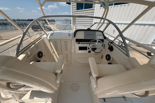 Grady-White Adventure 218 image