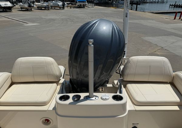 Grady-White Adventure 218 image