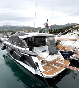 Beneteau GT45 image