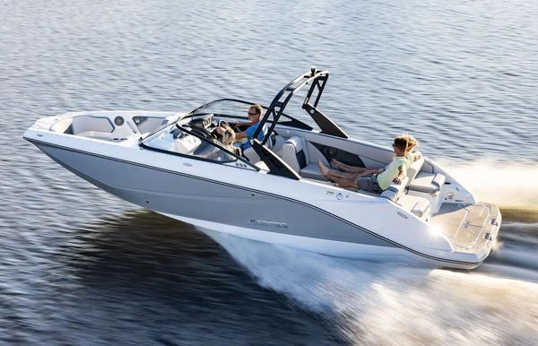 2025 Scarab 255 LX Wake