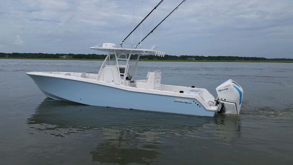 Invincible 33 Open Fisherman
