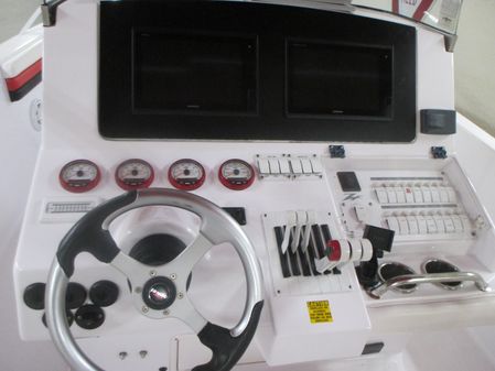 Donzi Daytona ZF Cuddy image