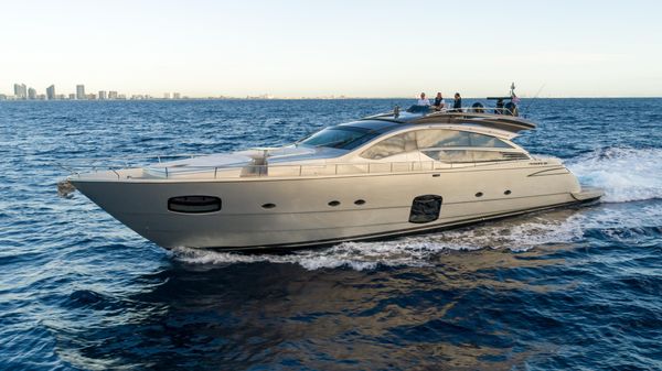 Pershing 82 image