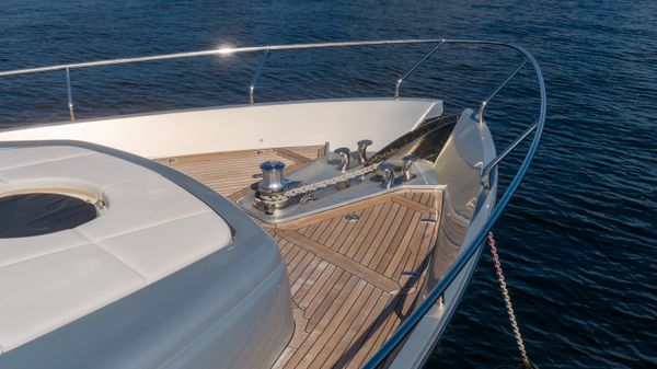 Pershing 82 image