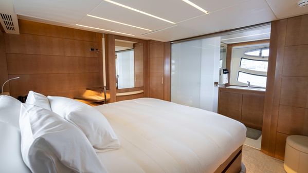 Pershing 82 image