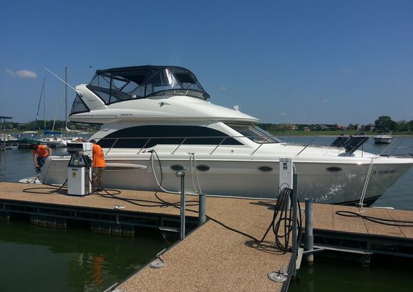 Meridian 411 Sedan image