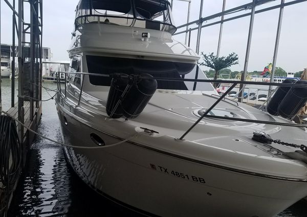 Meridian 411 Sedan image