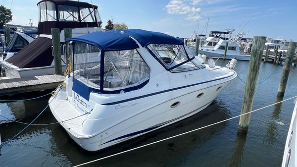 Chris-Craft 320 Crowne Cruiser 