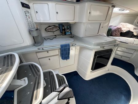 Chris-Craft 320 Crowne Cruiser image