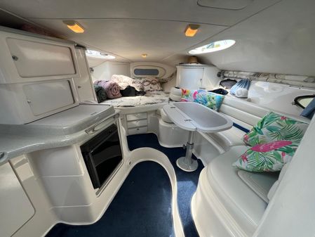 Chris-Craft 320 Crowne Cruiser image