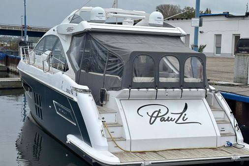 Azimut 55S image