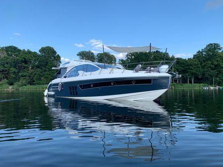 Azimut 55S image