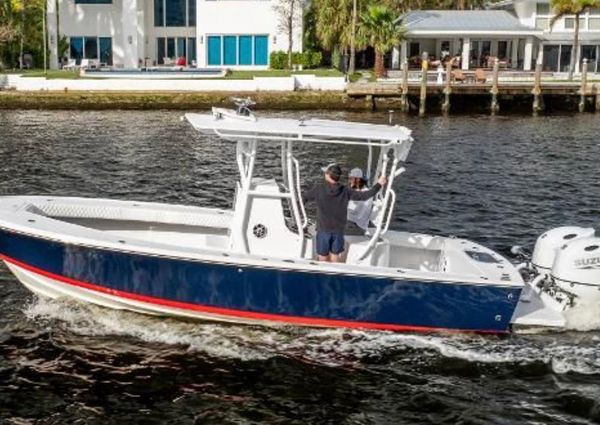 Bertram 25 Custom Center Console image