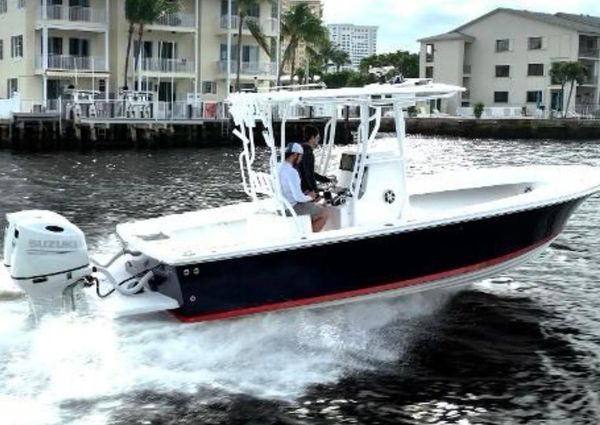 Bertram 25 Custom Center Console image