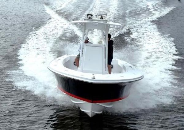 Bertram 25 Custom Center Console image