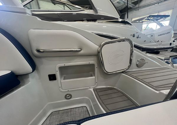 Crownline ECLIPSE-E260-XS image