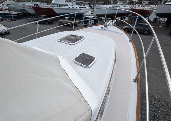 Sabre 36-FLYBRIDGE image